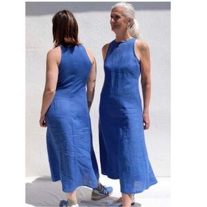 Sleeveless Blue Linen Midi Dress